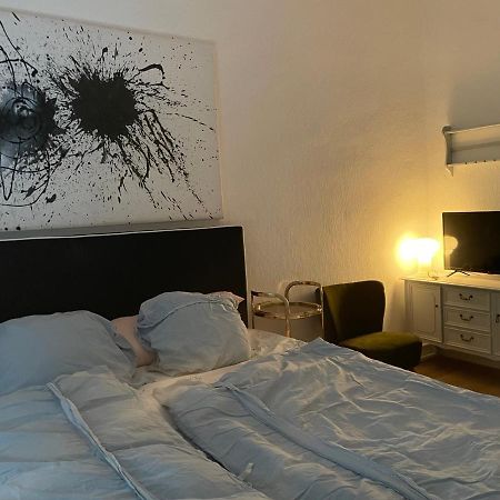 1 Schlafenzimmer 1 Whonzimmer Waschmaschine Trockner Maximum 4Personen Rheinhausen Center Appartement 1705 Duisburg Bagian luar foto